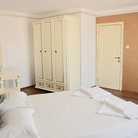 Golden Rainbow Apart-hotel Sunny Beach