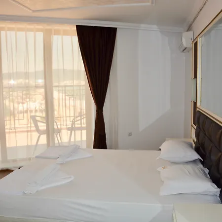 Golden Rainbow Apart-hotel Sunny Beach