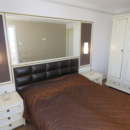 Apart-hotel Golden Rainbow Sunny Beach